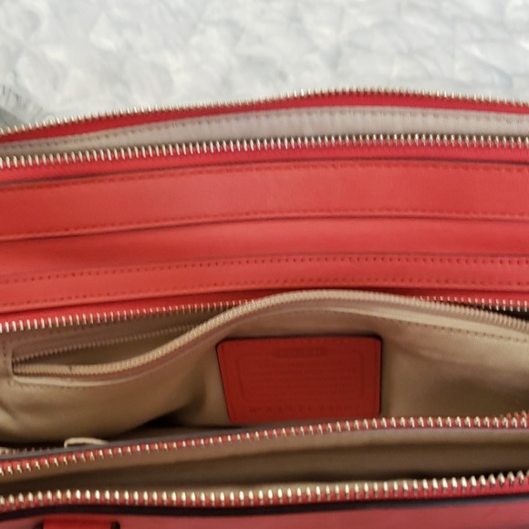 Authentic Coach Purse - Picture 2 of 5